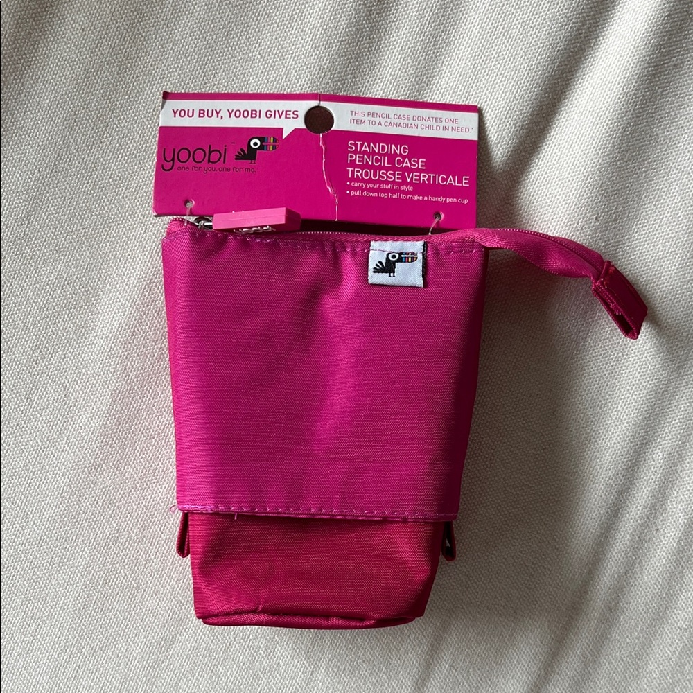 NWT Yoobi Fuchsia Standing Expanding Pencil Holder